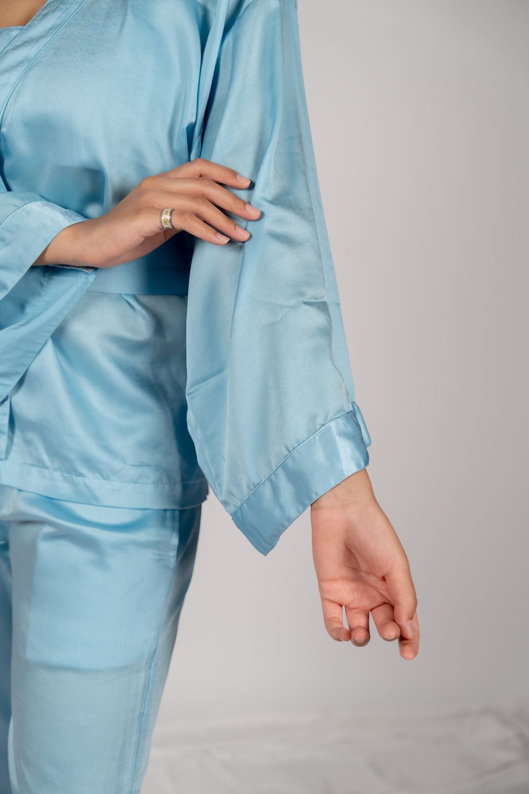 Cloud 9 Kimono Set
