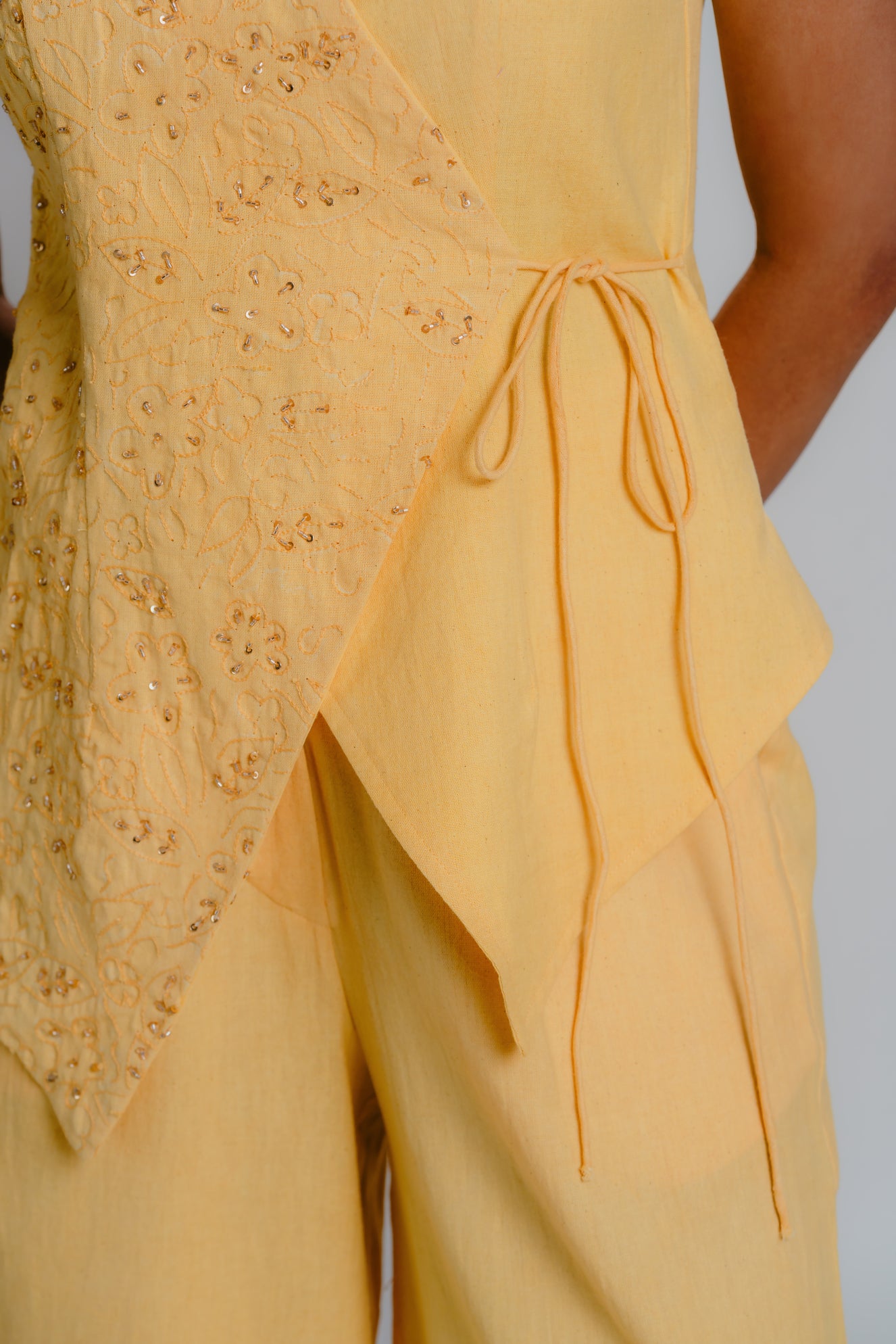 Yellow embroidered tie-up vest