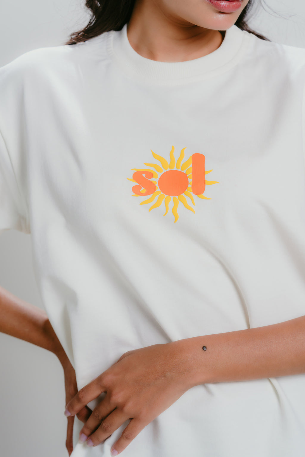 Unisex white t-shirt with sol printed logo