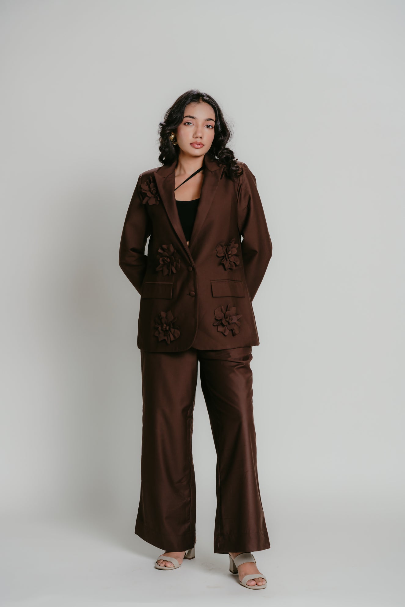 Brown tailored suit with 3D flower details