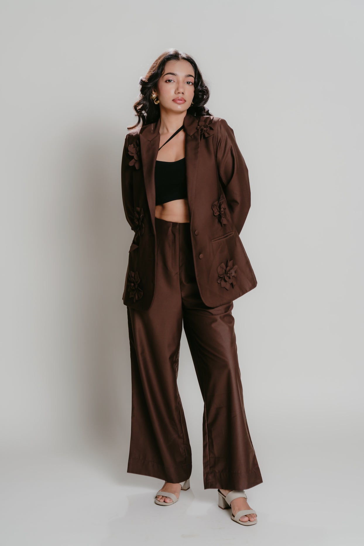 Brown tailored suit with 3D flower details